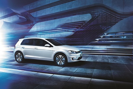 Volkswagen 全力推動環保，誠邀您加入e-Golf純電動車行列，並提供全方位無憂購車計劃，讓您安心出車。