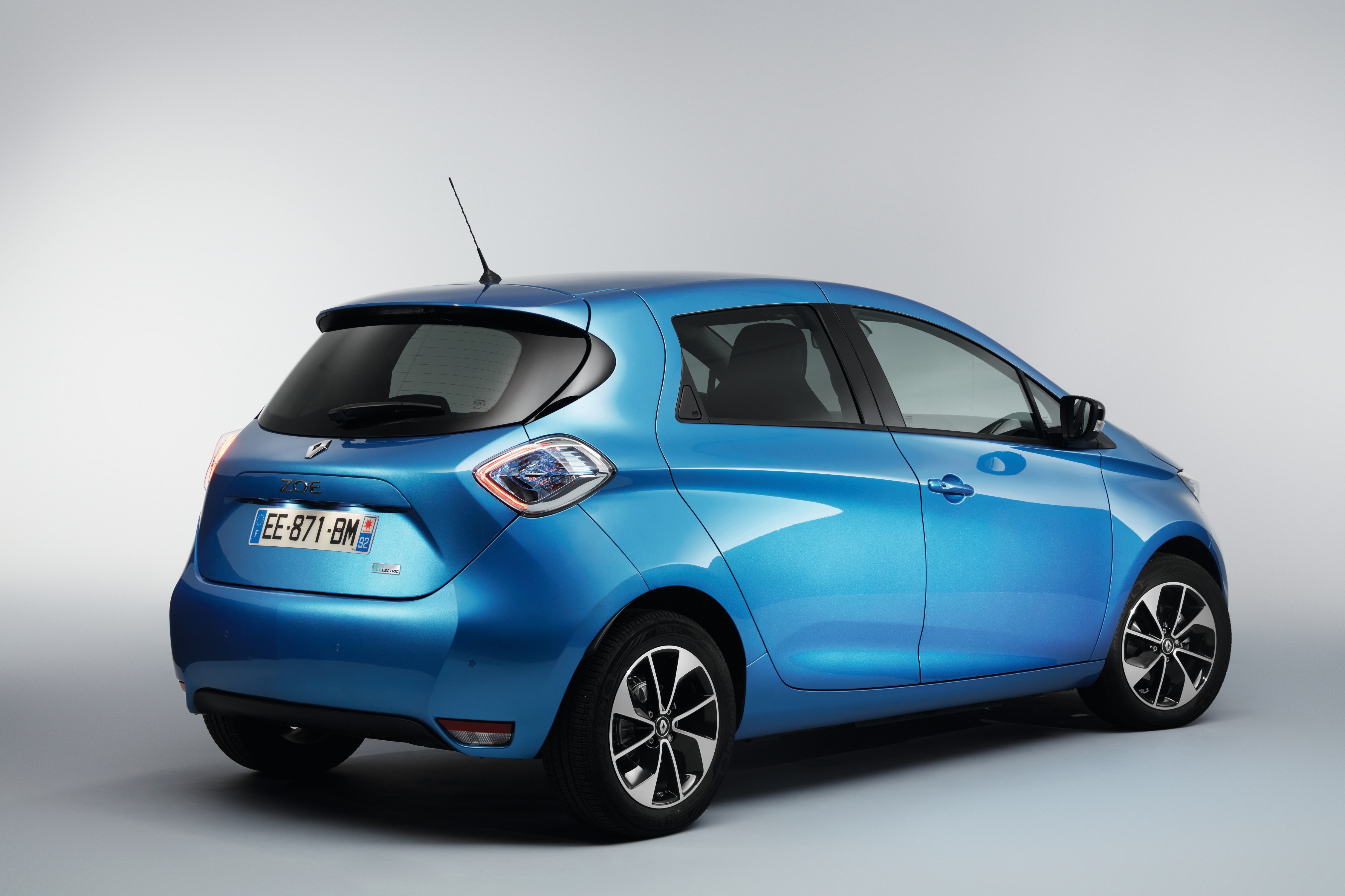 電動私家車預訂優惠 | 全新雷諾 ZOE Z.E. 40 400km (NEDC) | 雷諾香港